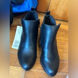 women’s dress boots size 6